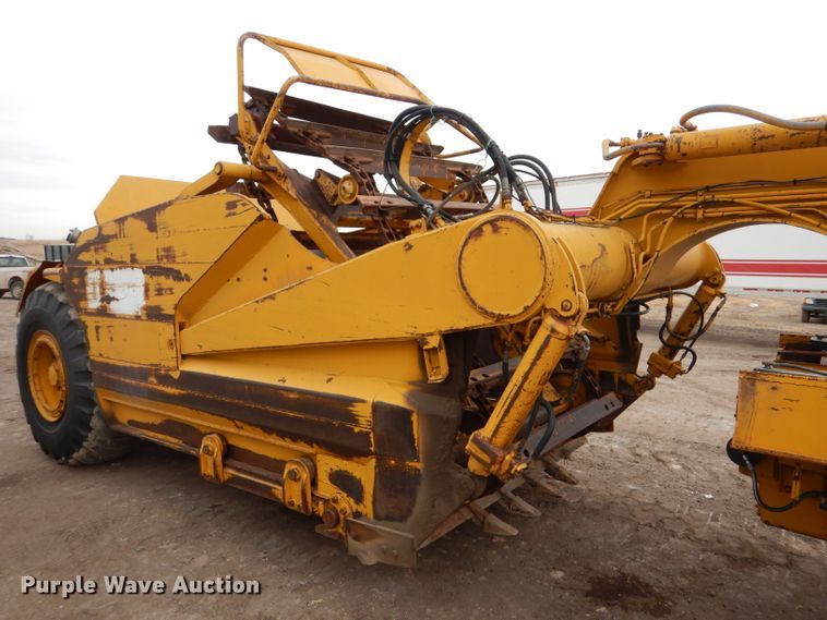 image for item DK7253 1977 Caterpillar 613B  elevating scraper