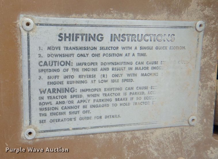 image for item DK7253 1977 Caterpillar 613B  elevating scraper