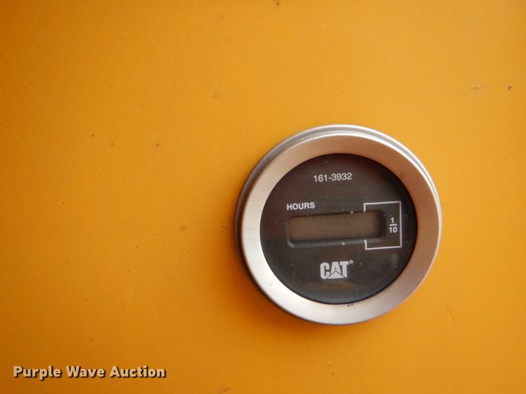 image for item DK7253 1977 Caterpillar 613B  elevating scraper