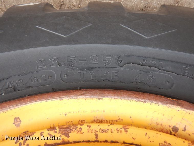 image for item DK7253 1977 Caterpillar 613B  elevating scraper