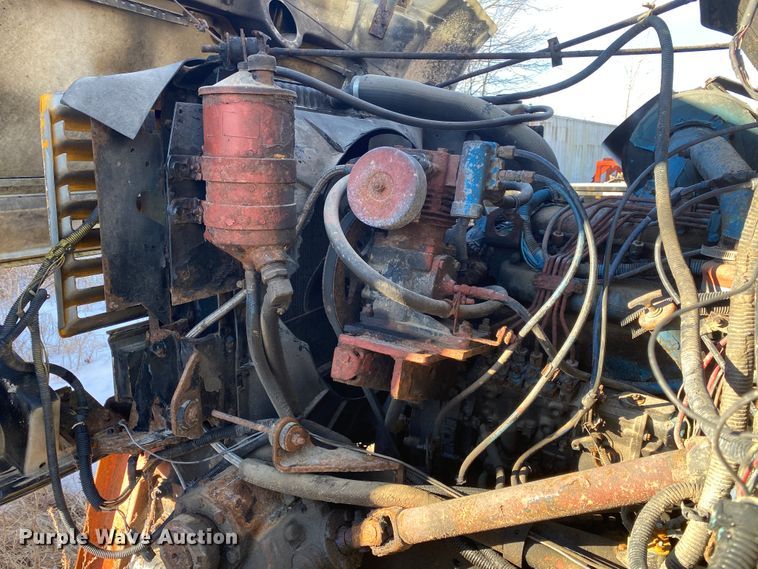 image for item DL6888 1990 International 4900  dump truck