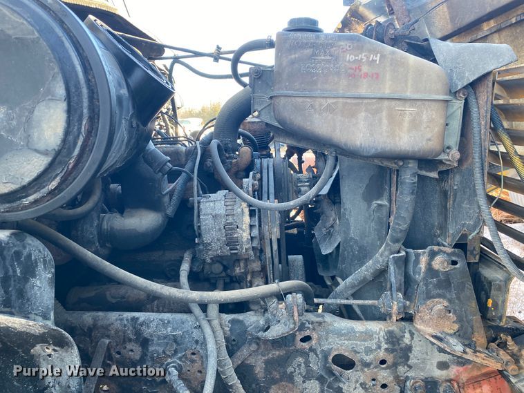 image for item DL6888 1990 International 4900  dump truck