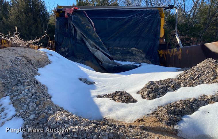 image for item DL6888 1990 International 4900  dump truck