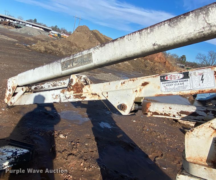 image for item DL6889 Lift All  boom