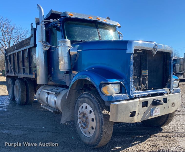 image for item DL6891 2006 International Paystar 5900i  dump truck