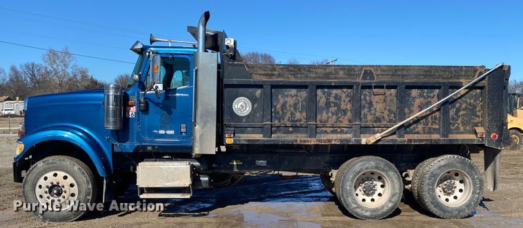 image for item DL6891 2006 International Paystar 5900i  dump truck