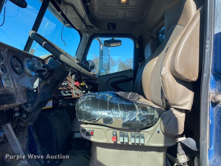 image for item DL6892 2007 International Paystar 5900i  dump truck