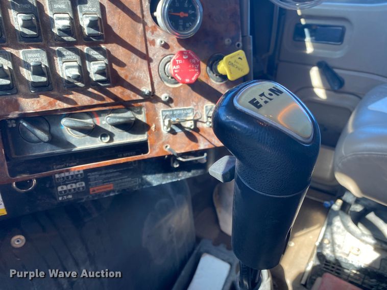 image for item DL6892 2007 International Paystar 5900i  dump truck