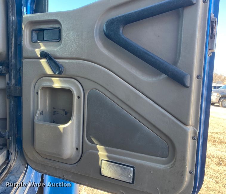 image for item DL6892 2007 International Paystar 5900i  dump truck