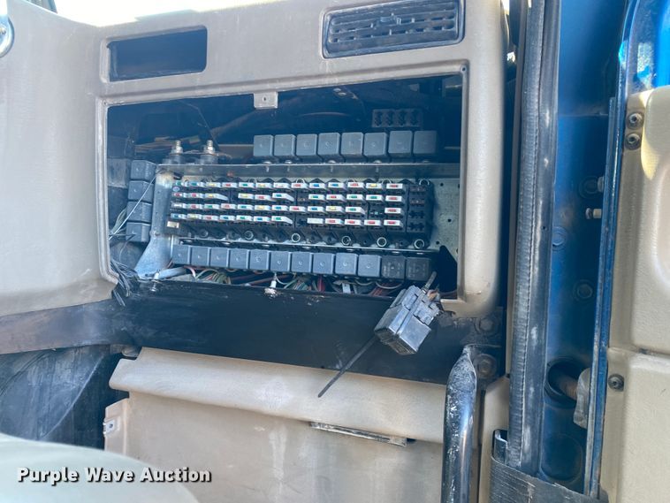 image for item DL6892 2007 International Paystar 5900i  dump truck