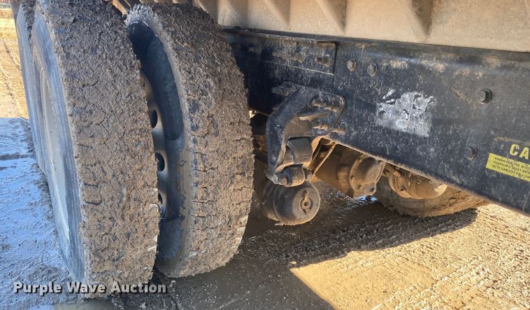 image for item DL6892 2007 International Paystar 5900i  dump truck