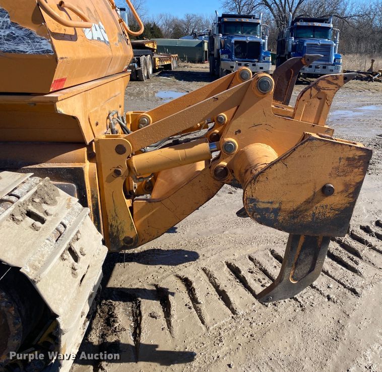 image for item DL6894 2007 Case 1650L  dozer