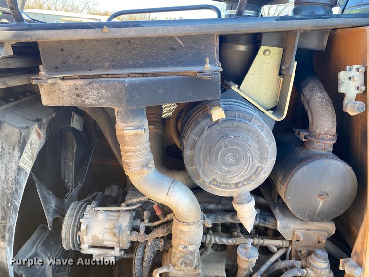 image for item DL6894 2007 Case 1650L  dozer