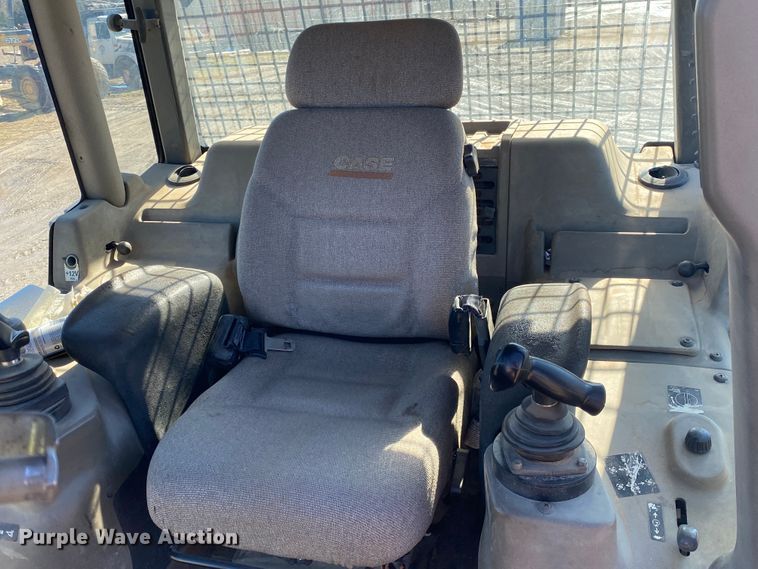 image for item DL6894 2007 Case 1650L  dozer