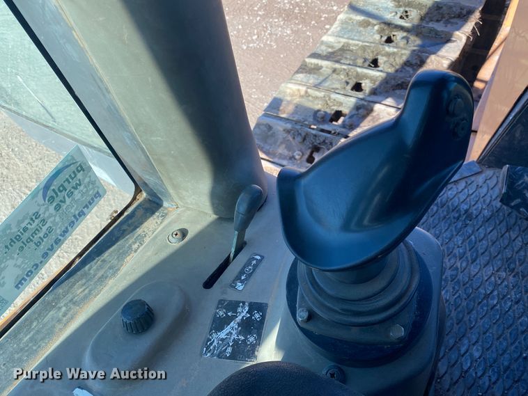 image for item DL6894 2007 Case 1650L  dozer