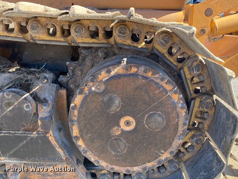 image for item DL6894 2007 Case 1650L  dozer