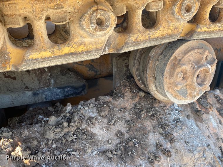 image for item DL6894 2007 Case 1650L  dozer