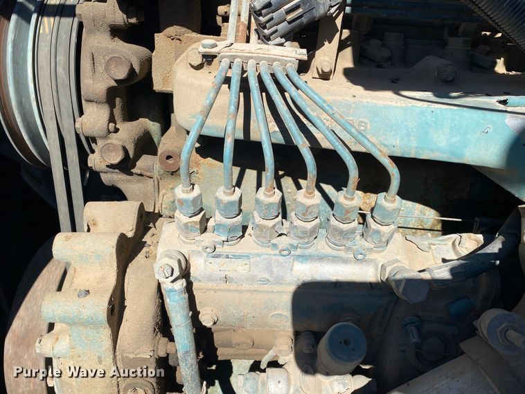 image for item DL6895 1993 International 4700  dump truck