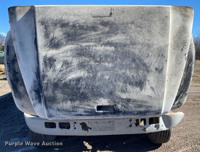 image for item DL6895 1993 International 4700  dump truck