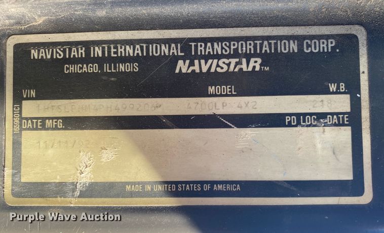 image for item DL6895 1993 International 4700  dump truck