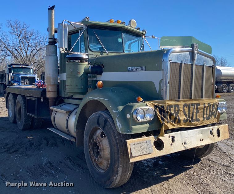 image for item DL6896 1975 Kenworth  winch truck