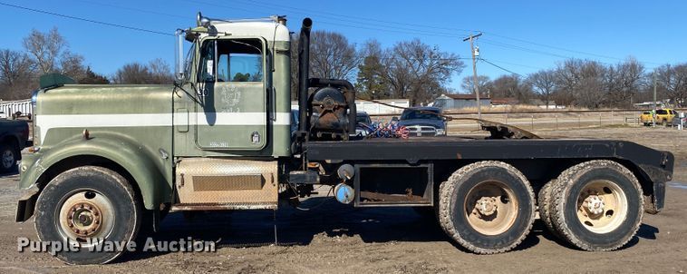 image for item DL6896 1975 Kenworth  winch truck