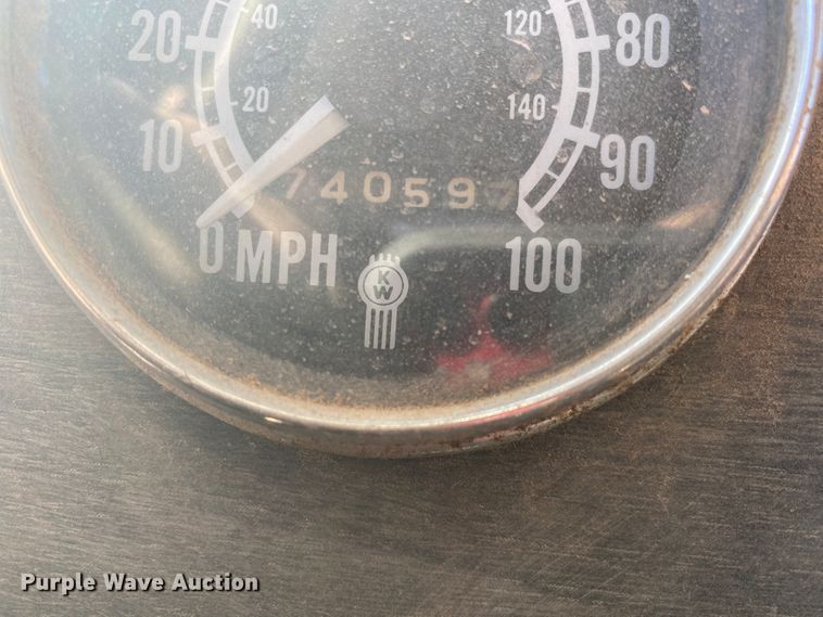 image for item DL6896 1975 Kenworth  winch truck