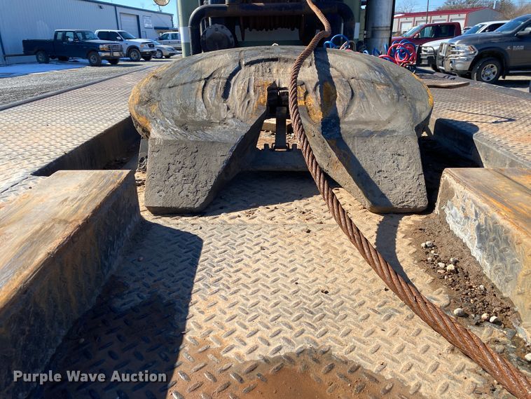 image for item DL6896 1975 Kenworth  winch truck