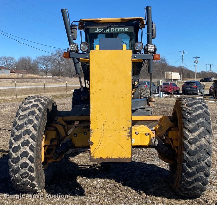 image for item DL6897 2011 John Deere 672G  motor grader