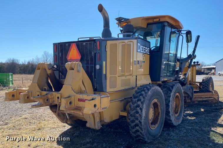 image for item DL6897 2011 John Deere 672G  motor grader