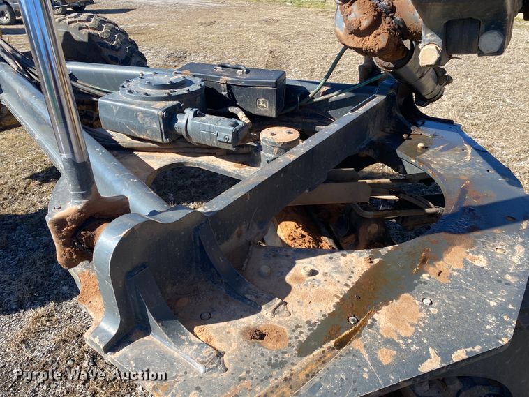 image for item DL6897 2011 John Deere 672G  motor grader