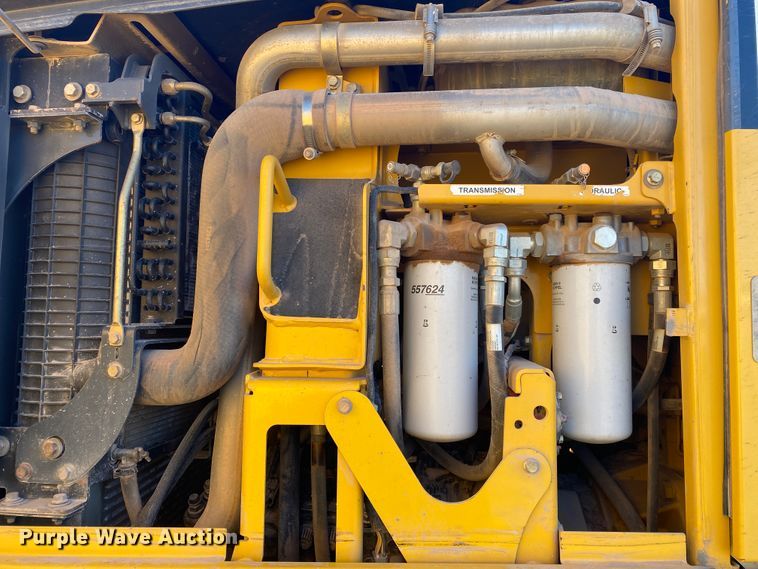 image for item DL6897 2011 John Deere 672G  motor grader