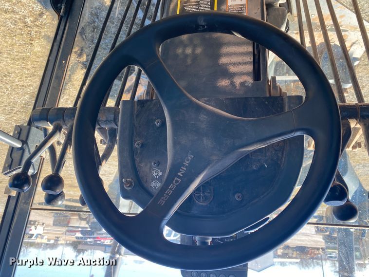 image for item DL6897 2011 John Deere 672G  motor grader