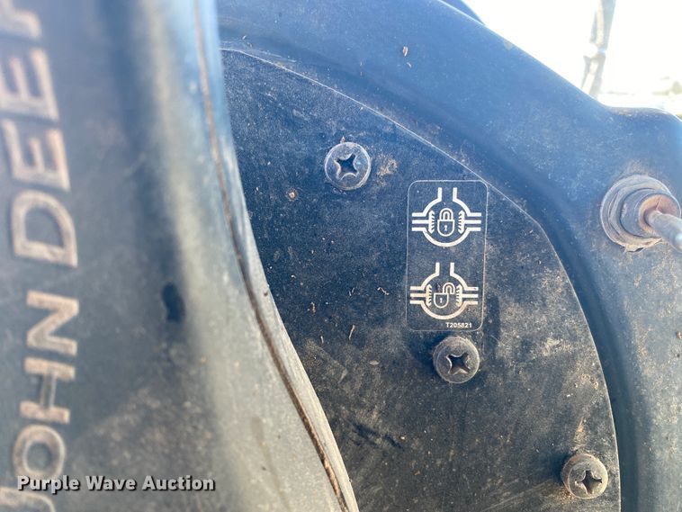 image for item DL6897 2011 John Deere 672G  motor grader