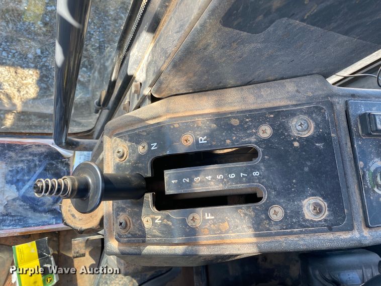 image for item DL6897 2011 John Deere 672G  motor grader