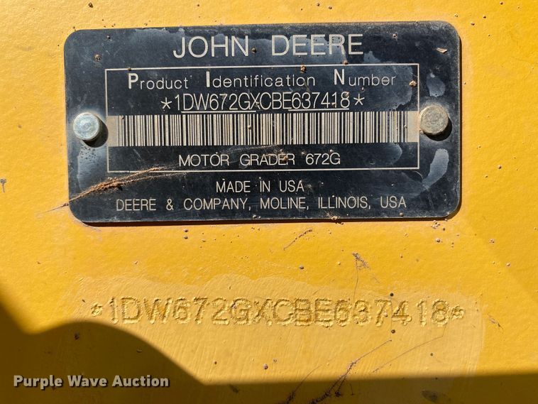 image for item DL6897 2011 John Deere 672G  motor grader