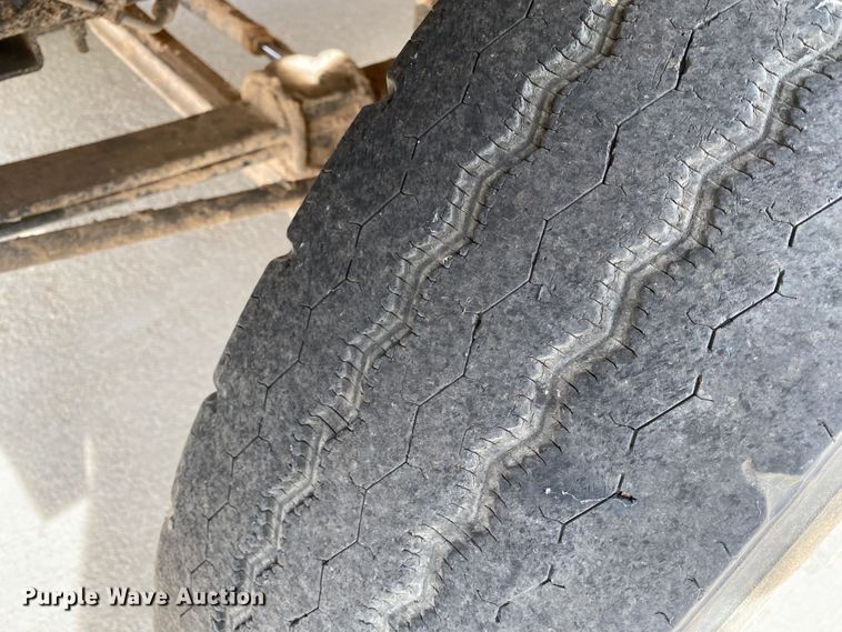 image for item DM8289 1995 Chevrolet Blue Bird  school bus