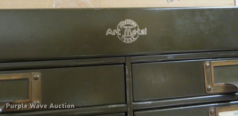 image for item DN7890 Cabinets