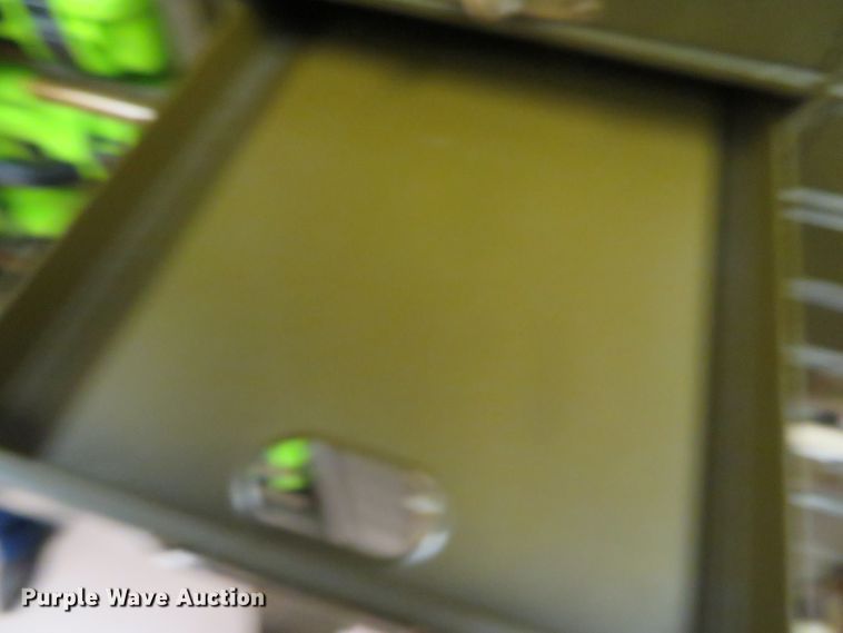 image for item DN7890 Cabinets