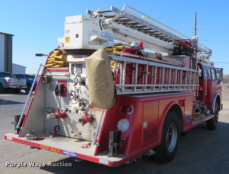 image for item DN7892 1981 Ford 8000  ladder fire truck