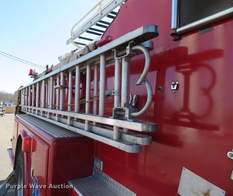 image for item DN7892 1981 Ford 8000  ladder fire truck