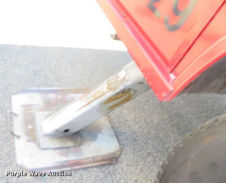 image for item DN7892 1981 Ford 8000  ladder fire truck