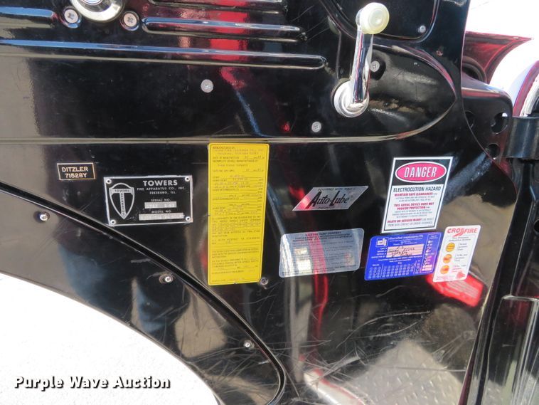 image for item DN7892 1981 Ford 8000  ladder fire truck