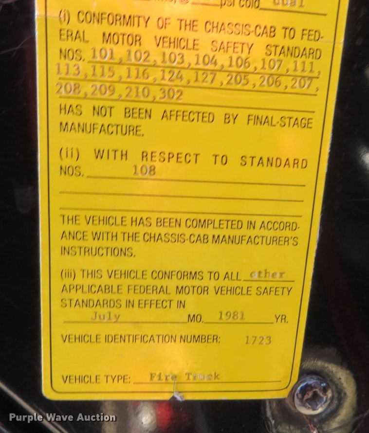 image for item DN7892 1981 Ford 8000  ladder fire truck