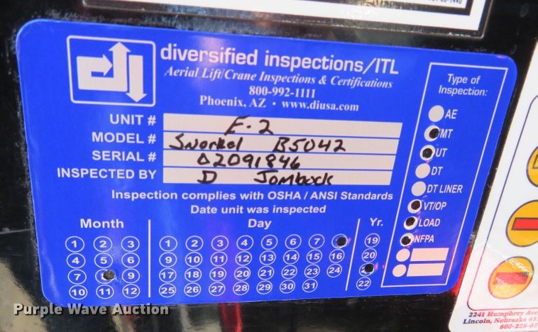 image for item DN7892 1981 Ford 8000  ladder fire truck