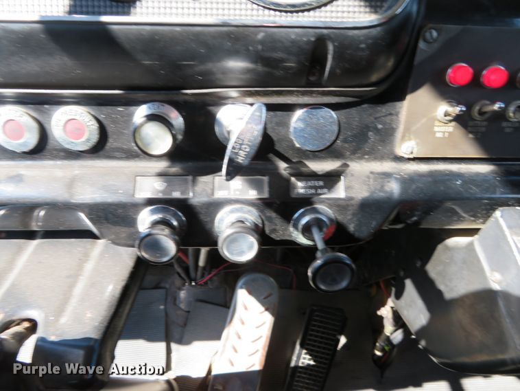 image for item DN7892 1981 Ford 8000  ladder fire truck