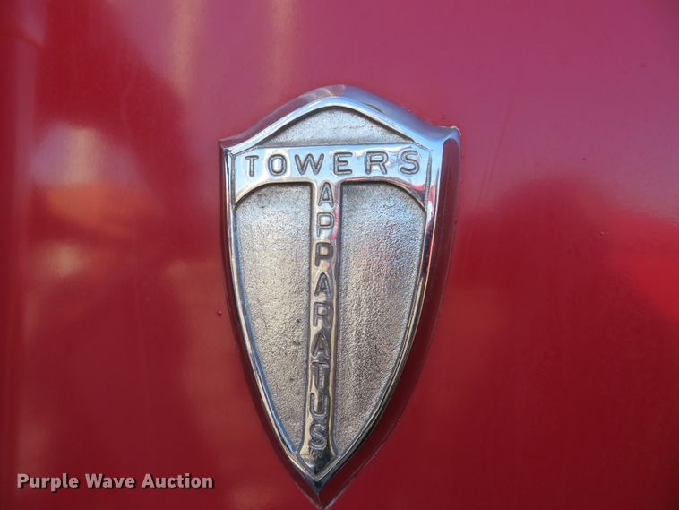 image for item DN7892 1981 Ford 8000  ladder fire truck