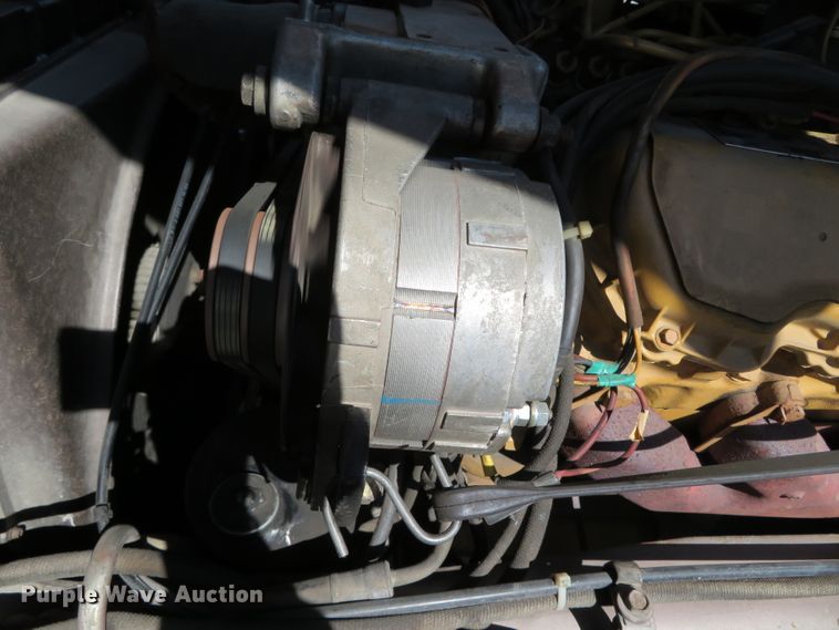 image for item DN7892 1981 Ford 8000  ladder fire truck