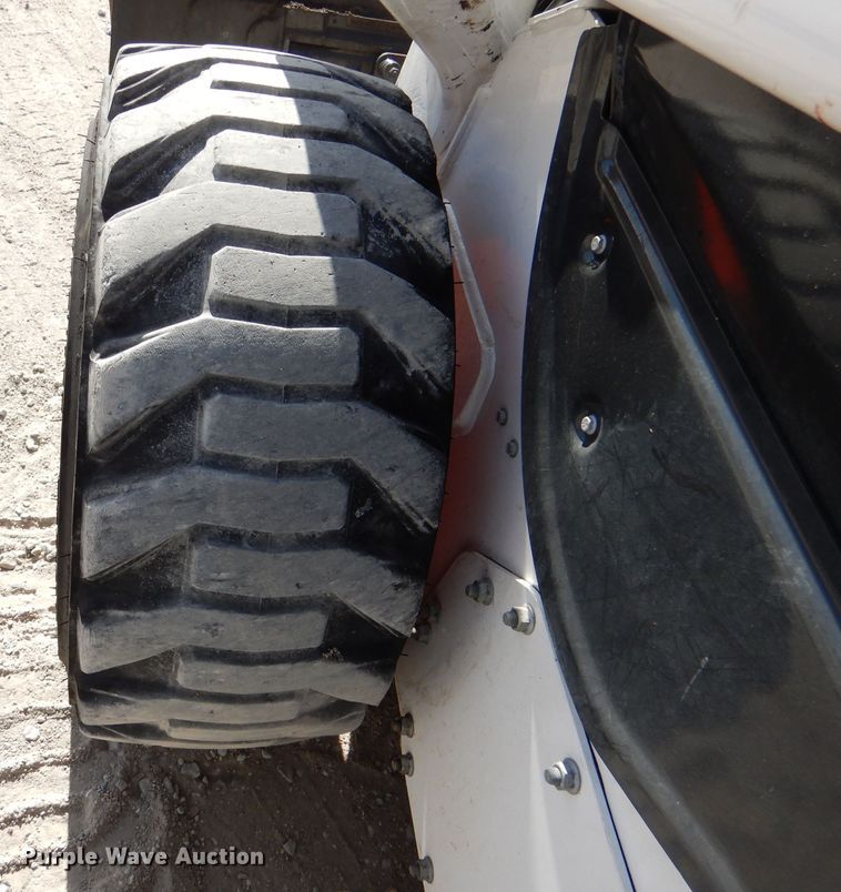 image for item DR0849 2021 Bobcat S66 R Series  skid steer loader