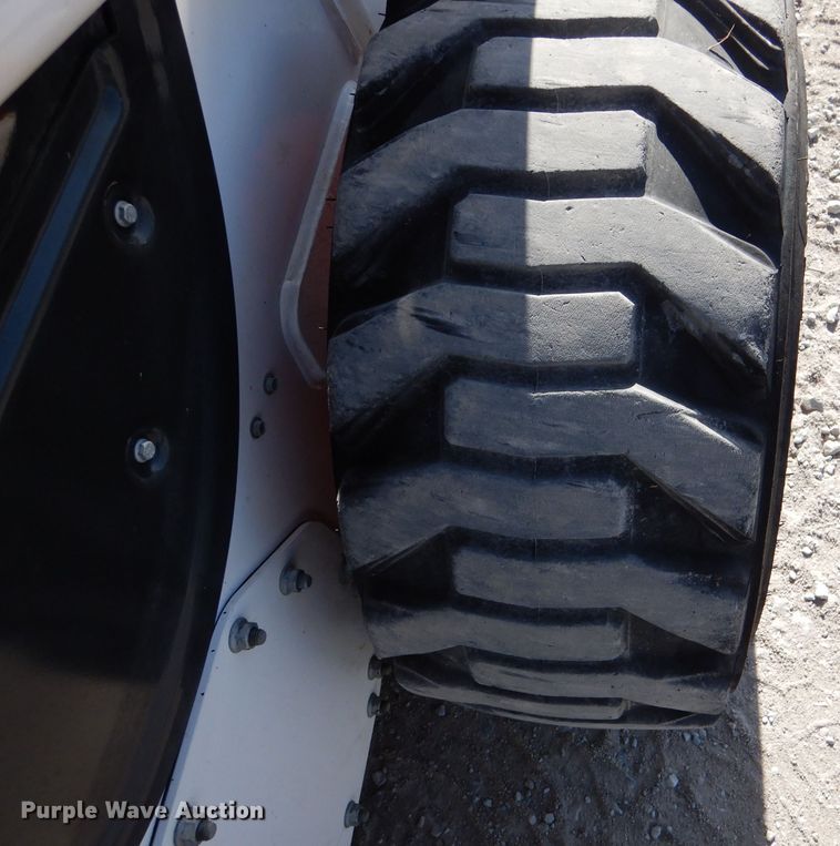 image for item DR0849 2021 Bobcat S66 R Series  skid steer loader